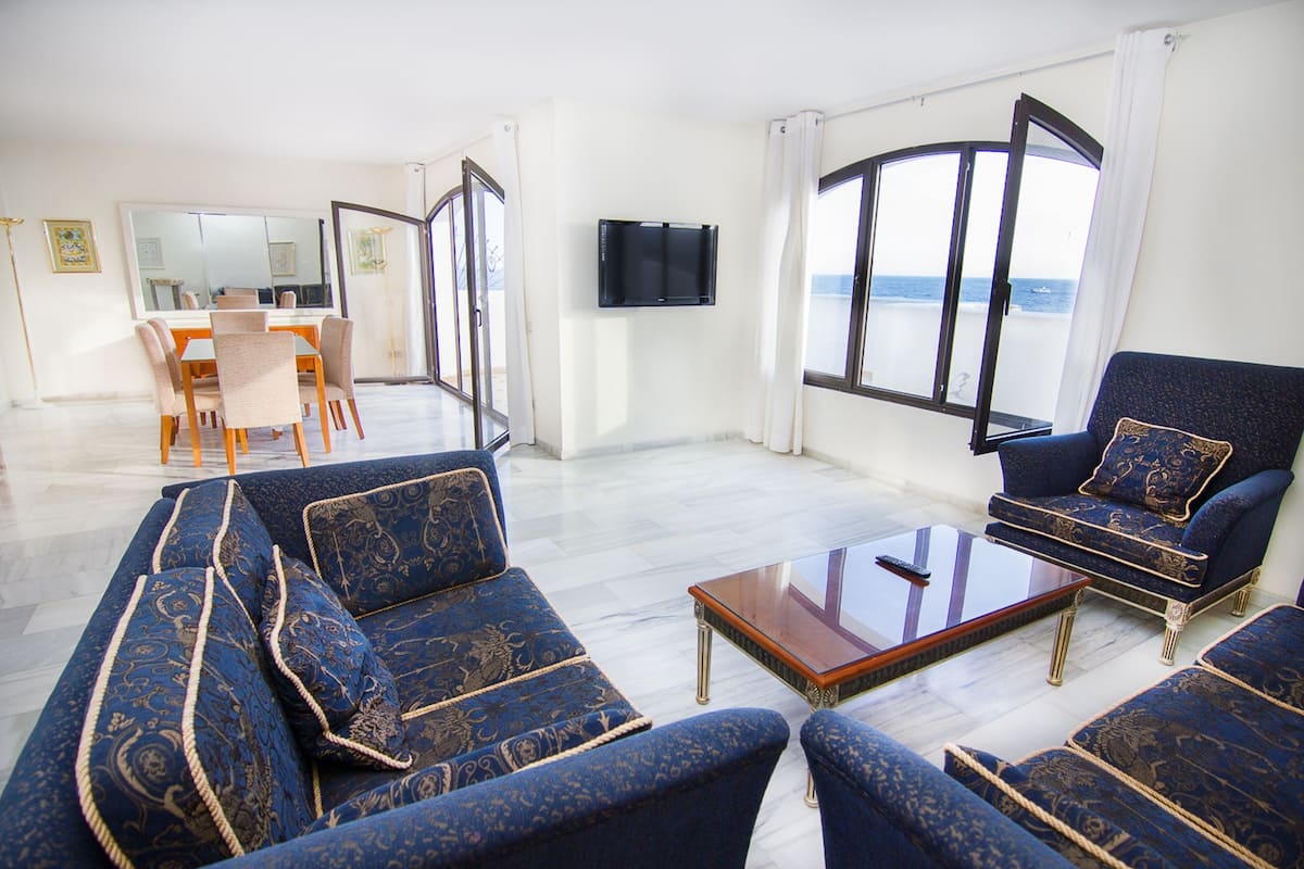 3 habitaciones y ropa de cama de alta calidad