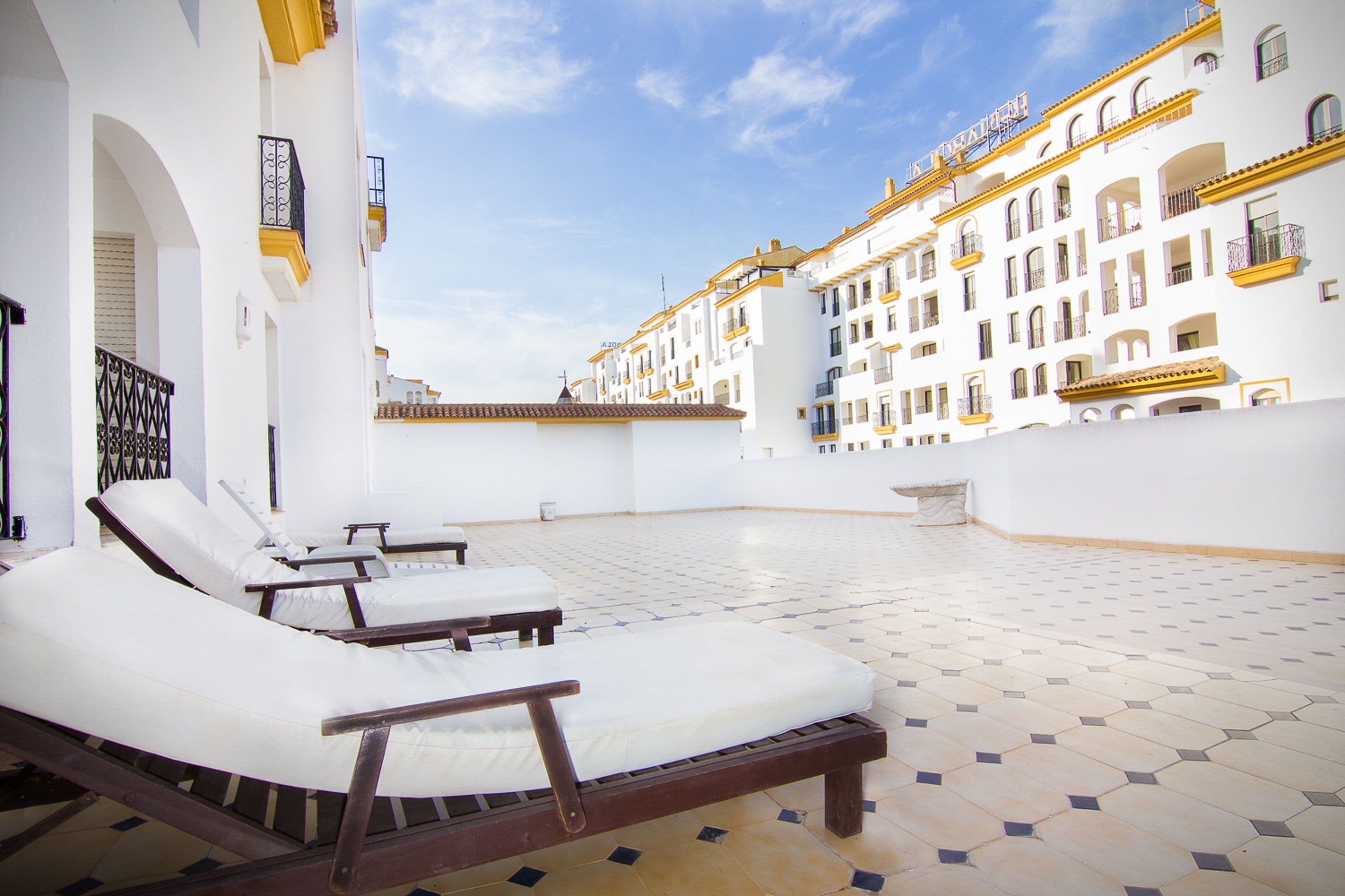 Foto - Park Plaza Suites Apartamentos