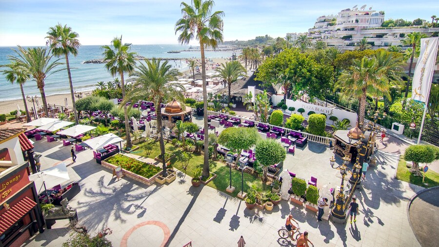 Park Plaza Suites Apartamentos