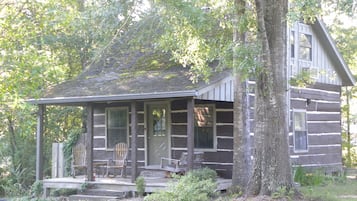 Cabaña familiar, varias camas, para no fumadores, vista al patio | Terraza o patio