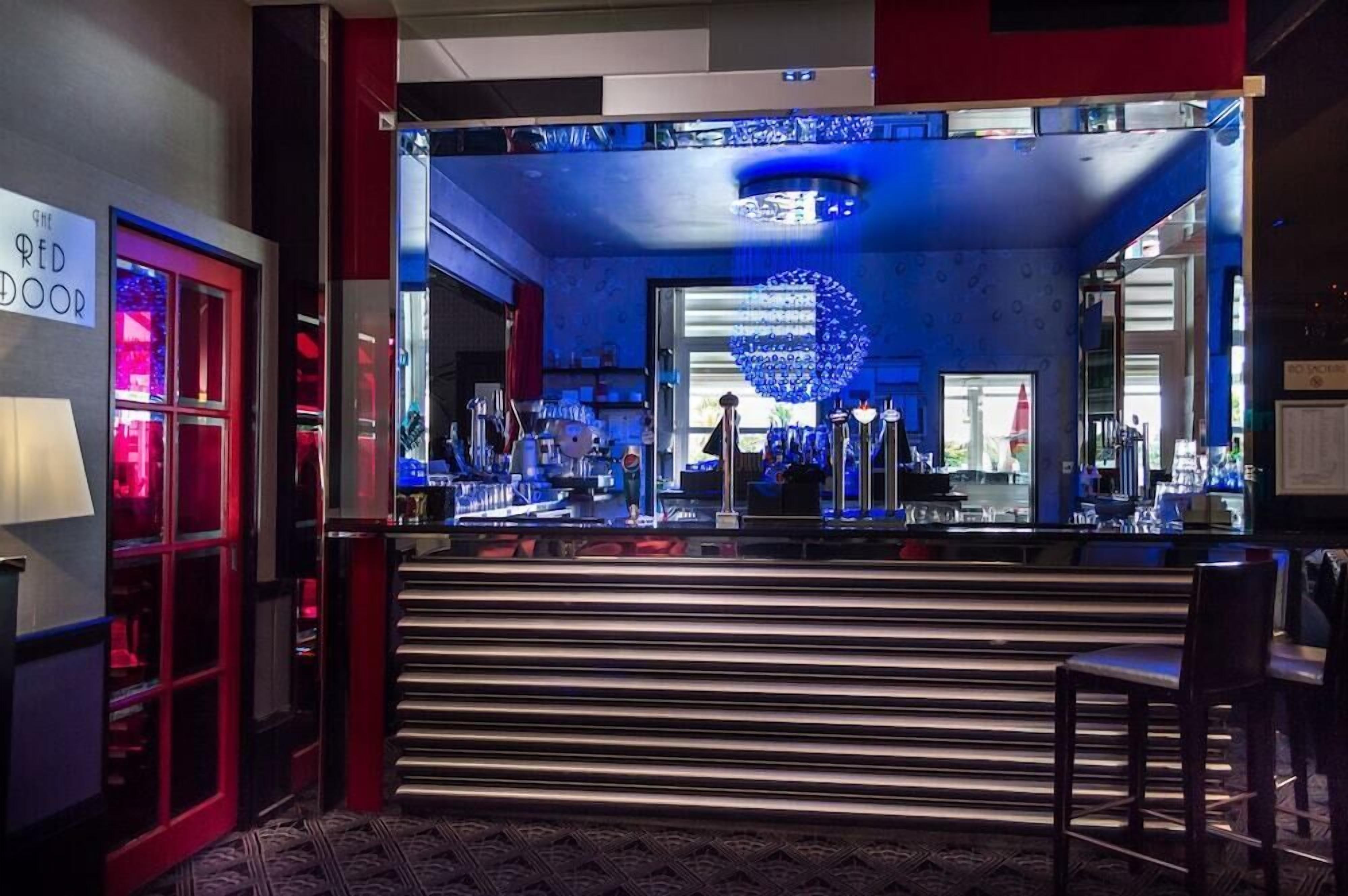 Bar (en la propiedad)