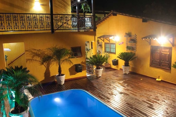 Piscina externa