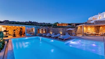 Fasade – kveld/natt