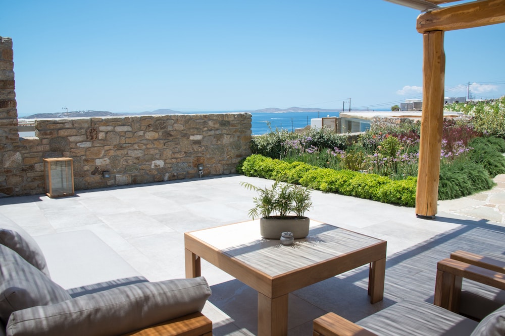 M Mykonos Villas by null