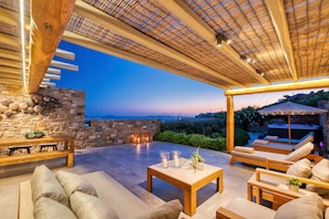 Terrace/patio - M Mykonos Villas (Mykonos)