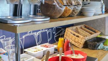 Daily buffet breakfast for a fee