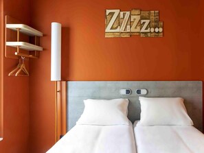 Twin Room, 2 Single Beds | Desk, soundproofing, free WiFi, bed sheets - ibis budget Montpellier Sud Près d'Arènes (Montpellier)