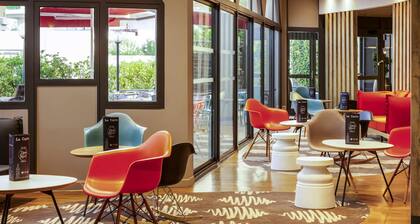 ibis budget Montpellier Sud PrĂšs d'ArĂšnes