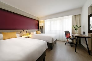 Superior Room, 2 Twin Beds | Minibar, in-room safe, desk, soundproofing
