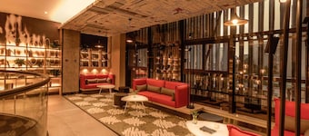 ibis Zhengzhou Longhai Road