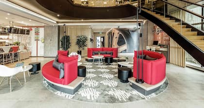 ibis Zhengzhou Longhai Road