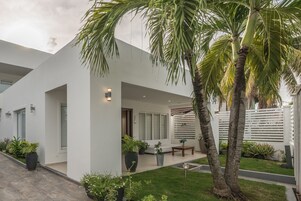 Entrada de la propiedad