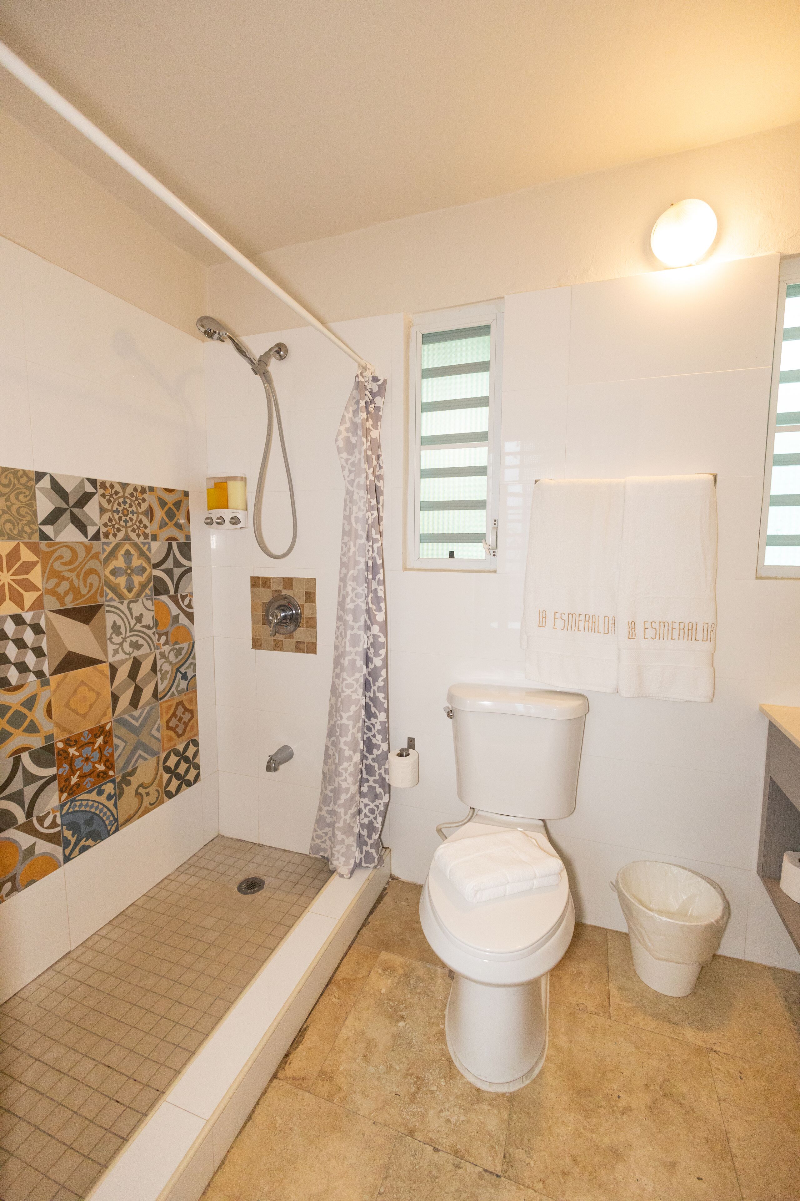 honeymoon apartment, 1 king bed, non smoking, garden view | bathroom | shower, rainfall showerhead, designer toiletries, hair dryer