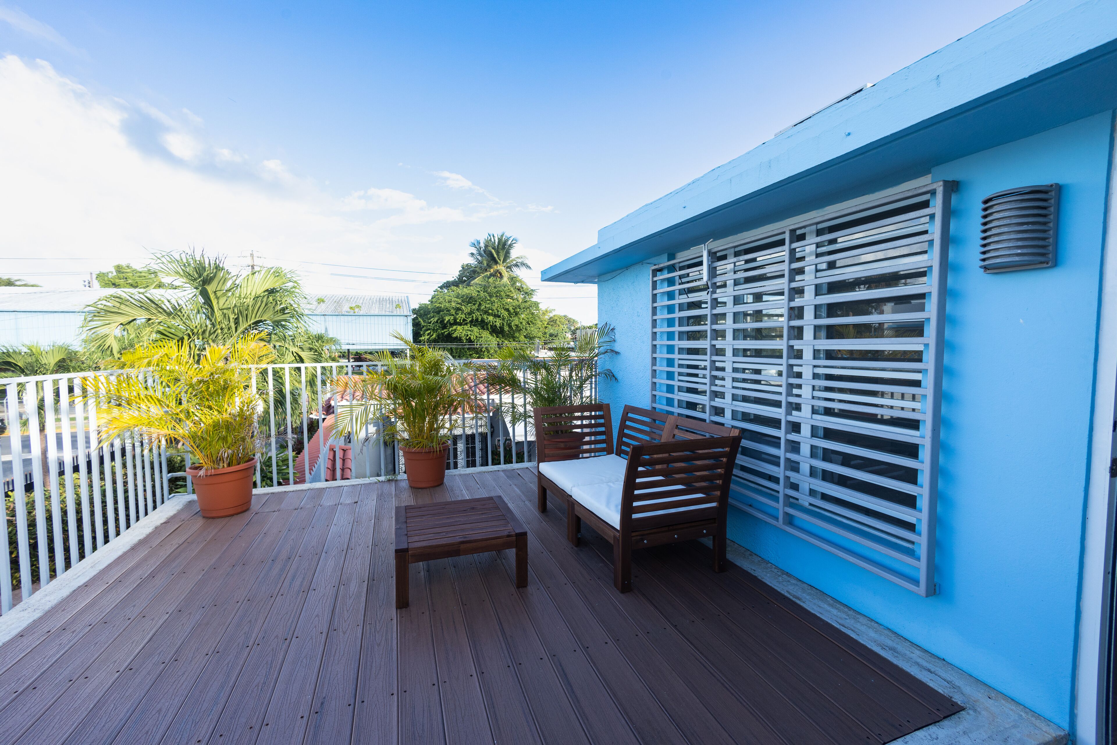 traditional apartment, 1 king bed, non smoking, partial ocean view | terrace/patio