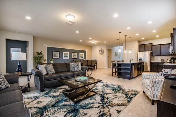 Villa, Multiple Beds | Living area