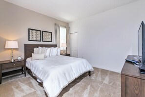 Villa, Multiple Beds | 10 bedrooms - Solterra - 6025 Broad Oak Drive (Davenport)