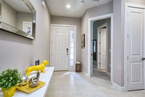 Townhome, 4 Bedrooms | Living area