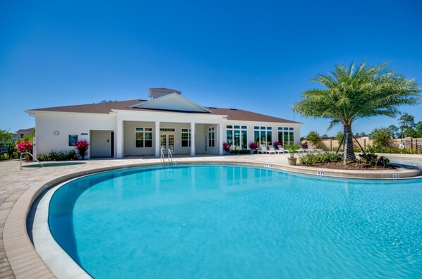 Townhouse, 3 kamar tidur | Kolam renang outdoor