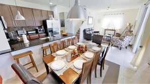 Townhome - 4 sovrum | Matservice på rummet