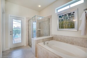 Villa, 6 Bedrooms | Bathroom