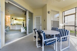 Villa, 4 Bedrooms | Property grounds