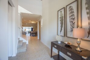 Villa, Multiple Beds