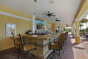 Condo, 2 Bedrooms | Outdoor dining
