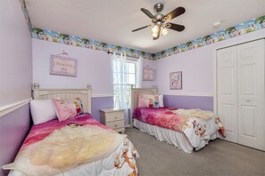 Villa, Multiple Beds | Children’s theme room