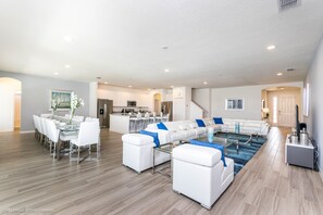 Villa, Multiple Beds | Living area