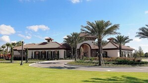Villa, Multiple Beds | Front of property - Solterra - 5410 Oakgrain Court (Davenport)