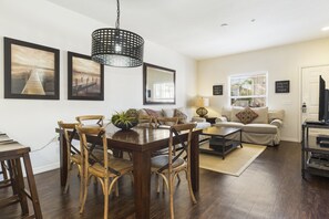 ทาวน์โฮม, 3 ห้องนอน | บริเวณนั่งเล่น