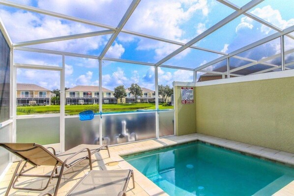 Townhome, 3 Bedrooms | Outdoor spa tub