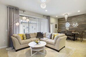 Townhome, 4 Bedrooms | Living area