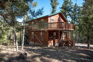 House, 2 Bedrooms | Front of property - Ruidoso - 135 Bluebelle Lane (Ruidoso)