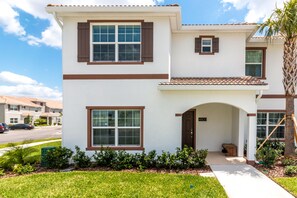 Townhome, 5 Bedrooms | Front of property - Storey Lake - 4800 Romeo Circle (Kissimmee)