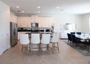 Casa, 6 habitaciones | Cocina privada