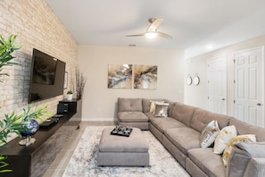 Casa de ciudad, 4 habitaciones | Área de sala de estar