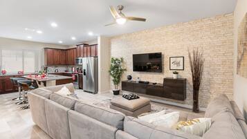 Townhome, 4 Bedrooms | Living area