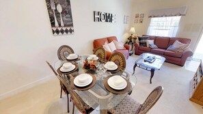 Townhome, 3 Bedrooms | In-room dining