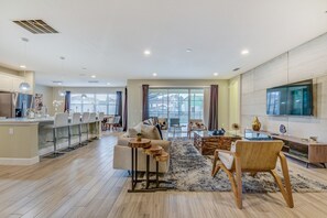 Villa - flera sängar | Vardagsrum