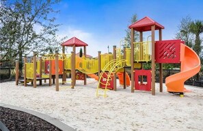 Villa, 5 Bedrooms | Children’s play area – outdoor - Solterra - 4404 Acorn Court (Davenport)