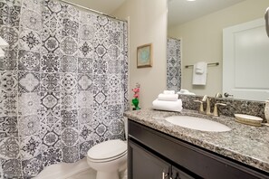 Villa, 6 habitaciones | Baño