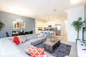 Townhouse, 4 soverom | Oppholdsområde