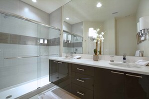 Casa de ciudad, 3 habitaciones | Baño