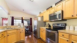 Villa, 5 Bedrooms | Private kitchen - Emerald Island Resort - 2710 Fiesta Key Drive (Kissimmee)