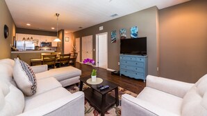 Townhome, 3 Bedrooms | Living area
