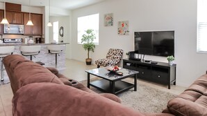 Casa adossada, 4 dormitoris | Sala d'estar