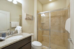 Townhome, 4 Bedrooms | Bathroom - Windsor at Westside - 2022 Majorca Drive (Kissimmee)