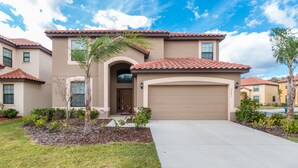 House, 6 Bedrooms | Front of property - Veranda Palms - 2641 Tranquility Way (Kissimmee)