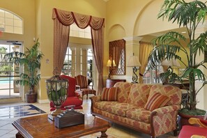 Condo, 3 Bedrooms | Living area